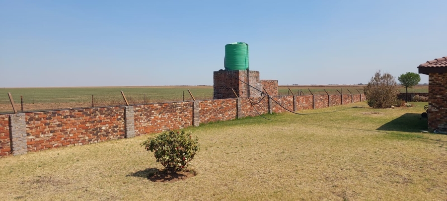 4 Bedroom Property for Sale in Vaal Power A H Free State